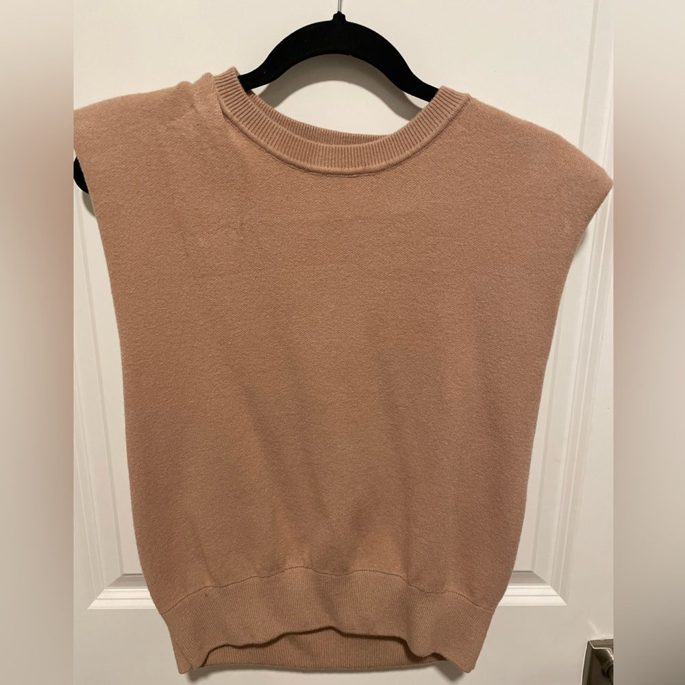Sleeveless sweater